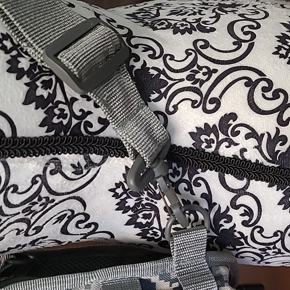 EastWest Digital Tactical Sling Bag - Picture 4 of 16